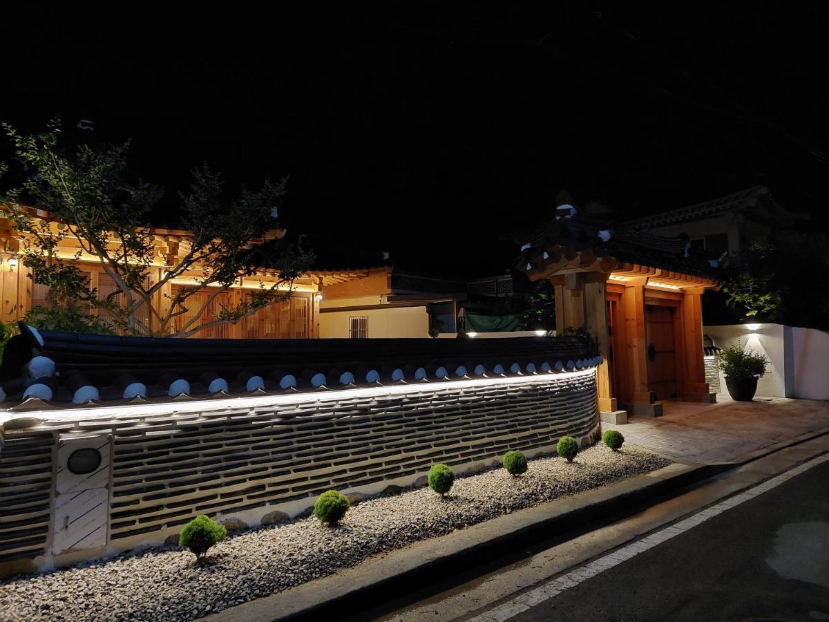 Gyeongju Hanok Sohwa Exterior photo
