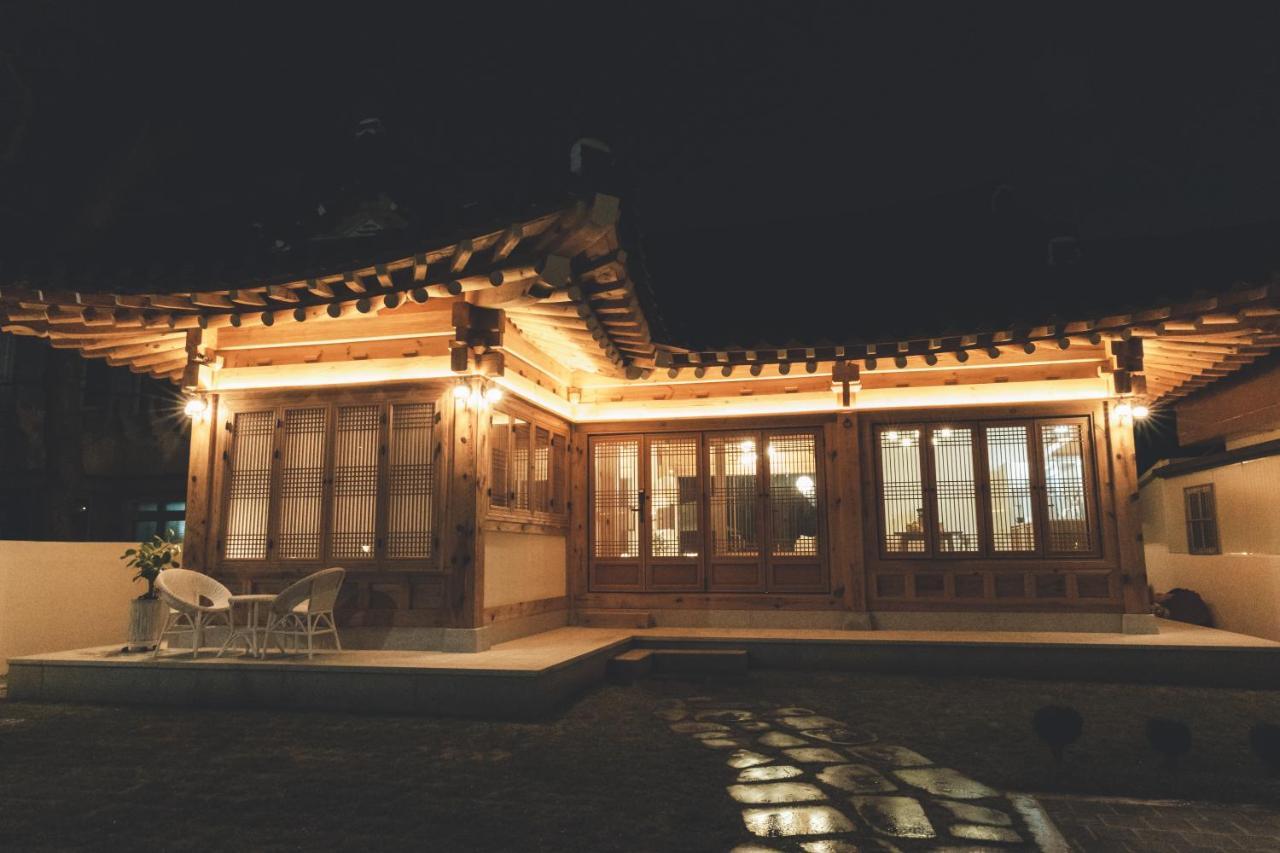 Gyeongju Hanok Sohwa Exterior photo